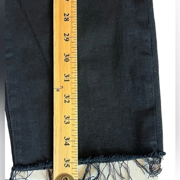 L'AGENCE High Rise Slim Cropped Jeans Black Contemporary Raw Hem Size 29 - Picture 13 of 13